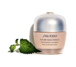 SFS LX Total Radiance Foundation